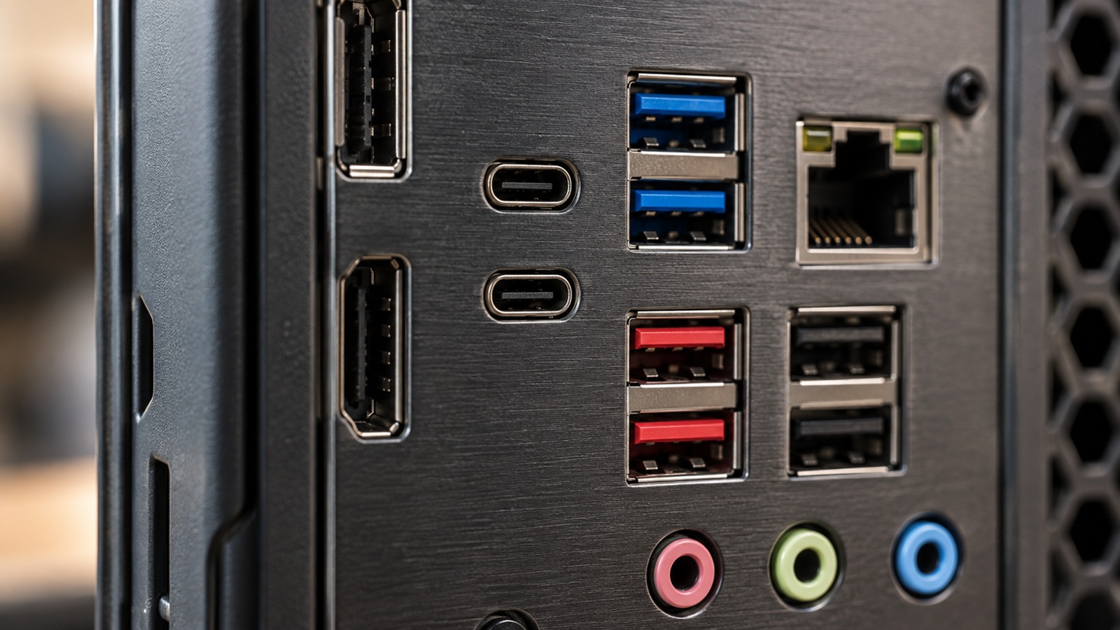 USB 3.0, 3.1, 3.2 i USB4 – różnice bez tajemnic