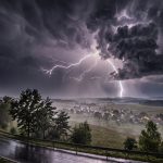 Burza już nie zaskoczy. Oto aplikacje, które ją wykryją...