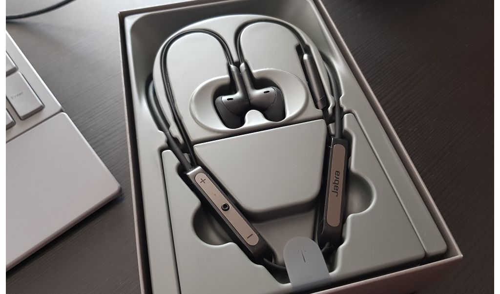 JABRA ELITE 45E – test słuchawek bluetooth