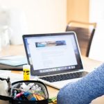 Laptop dla ucznia? Na co zwrócić uwagę przy zakupie + polecane modele