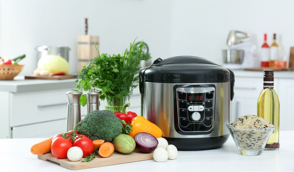 Multicooker. Co to za urządzenie i dlaczego warto je mieć.