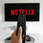 Netflix zakaże dzielenia konta ze znajomymi?