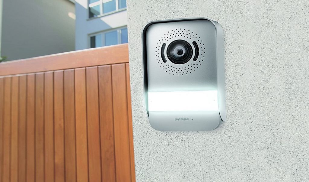 Inteligentny domofon. Co to jest i czy warto kupić?