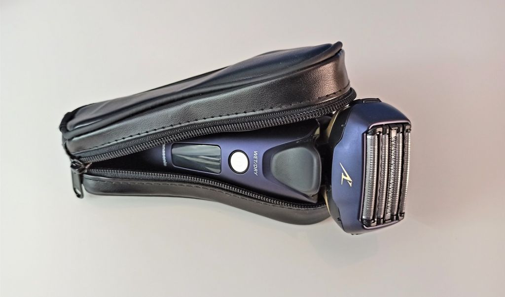 Panasonic ES-LV67-A803. Test golarki z 5 ostrzami i trymerem