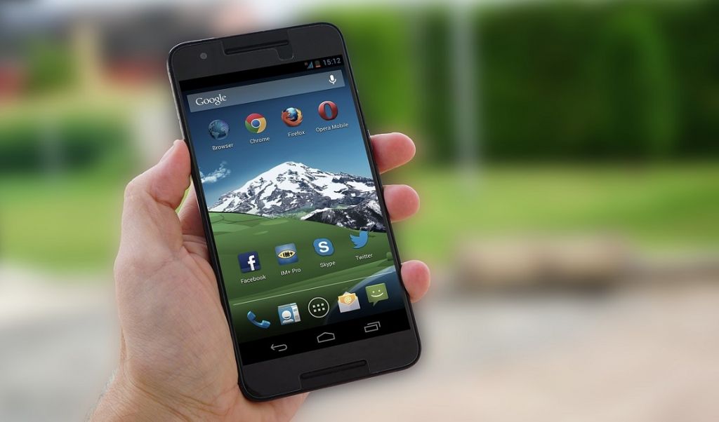 Masz telefon ze starym androidem? Niebawem nie zalogujesz się na konto Google