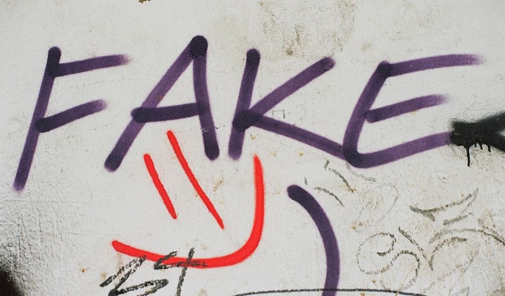 Co to jest deepfake i dlaczego jest tak niebezpieczny? Wyjaśniamy