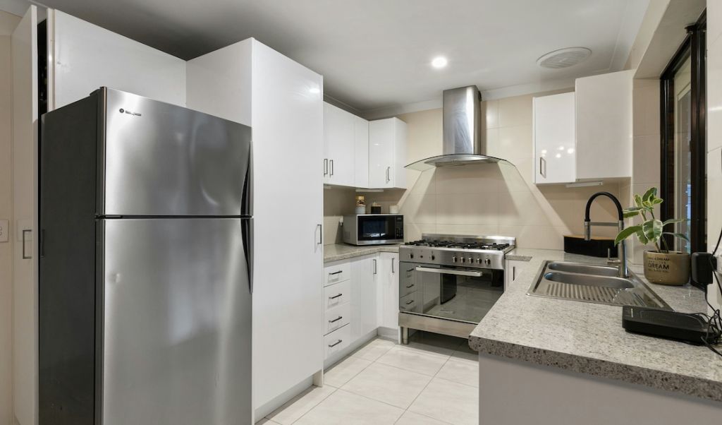 Ile energii zużywa lodówka i jak ten prąd zaoszczędzić? Doradzamy