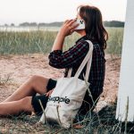 Smartfony nie lubią upałów. Jak schłodzić rozgrzany telefon?