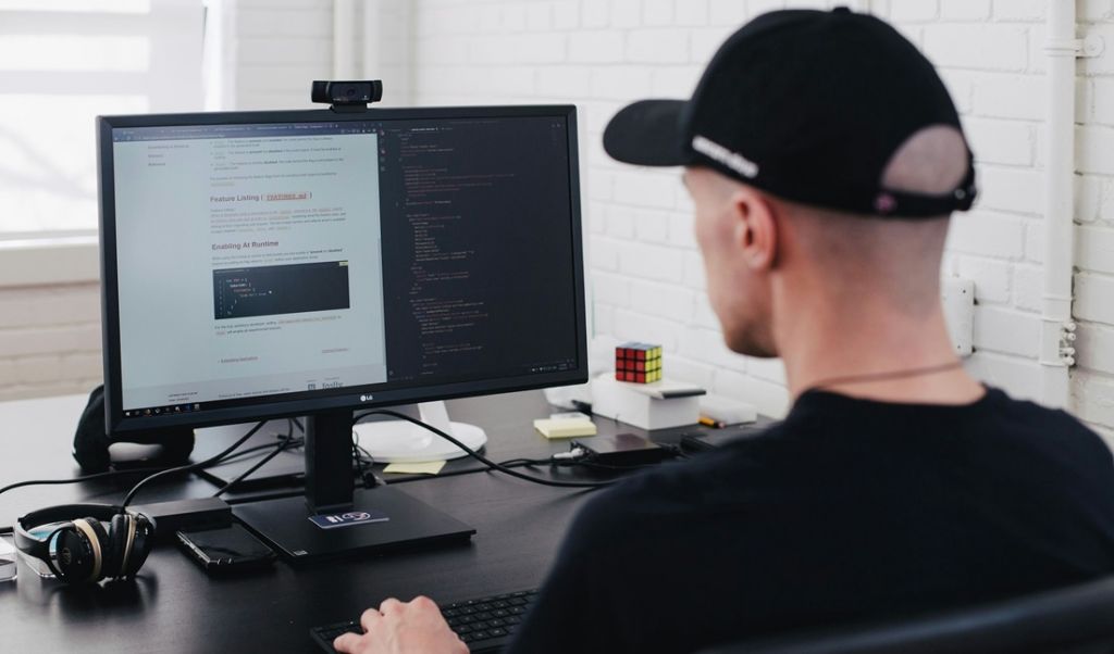 Wirtualizacja na komputerach z Windows. Czym jest i do czego służy?