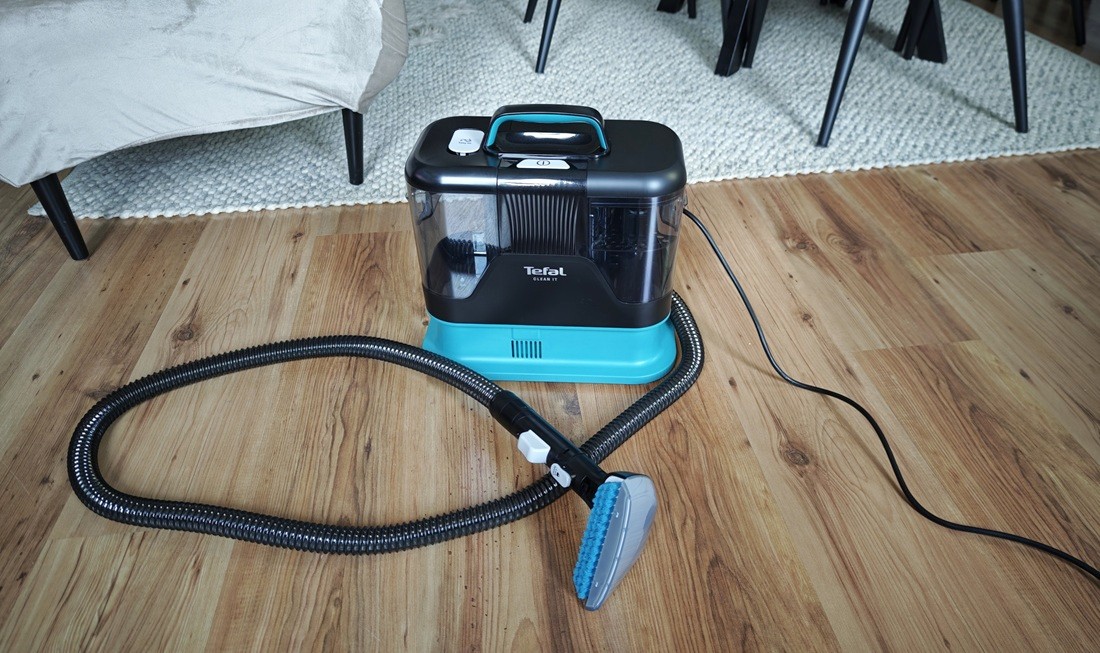 Tefal Clean It IZ5020 – recenzja kompaktowego odkurzacza piorącego