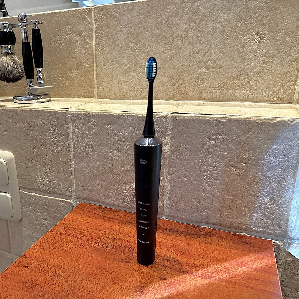Szczoteczka soniczna Panasonic EW-DC75.