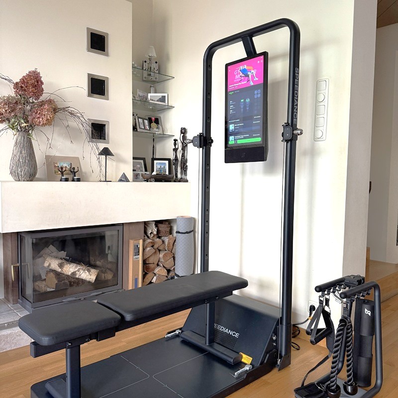 Speediance Gym Monster 2. W pełni funkcjonalna domowa siłownia.
